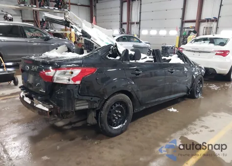 2012 Ford Focus Se z USA, uszkodzony, nr VIN 1FAHP3F28CL455101